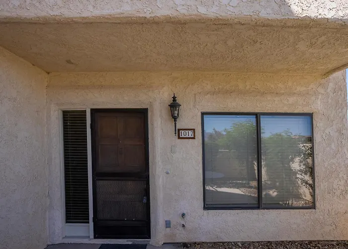Great Townhome On The Island Launch Your Boat In Minutes Holiday home *