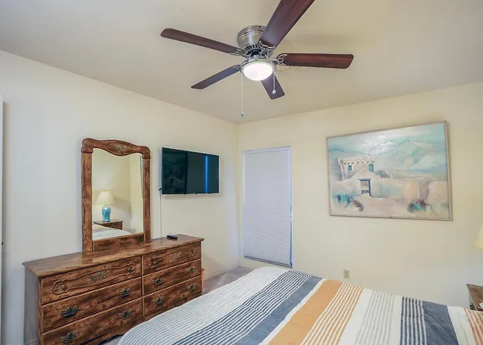 Great Townhome On The Island Launch Your Boat In Minutes Holiday home *