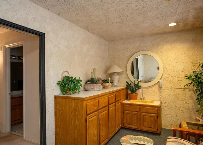 Great Townhome On The Island Launch Your Boat In Minutes Holiday home Lake Havasu City