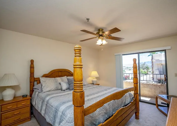 Great Townhome On The Island Launch Your Boat In Minutes Holiday home Lake Havasu City
